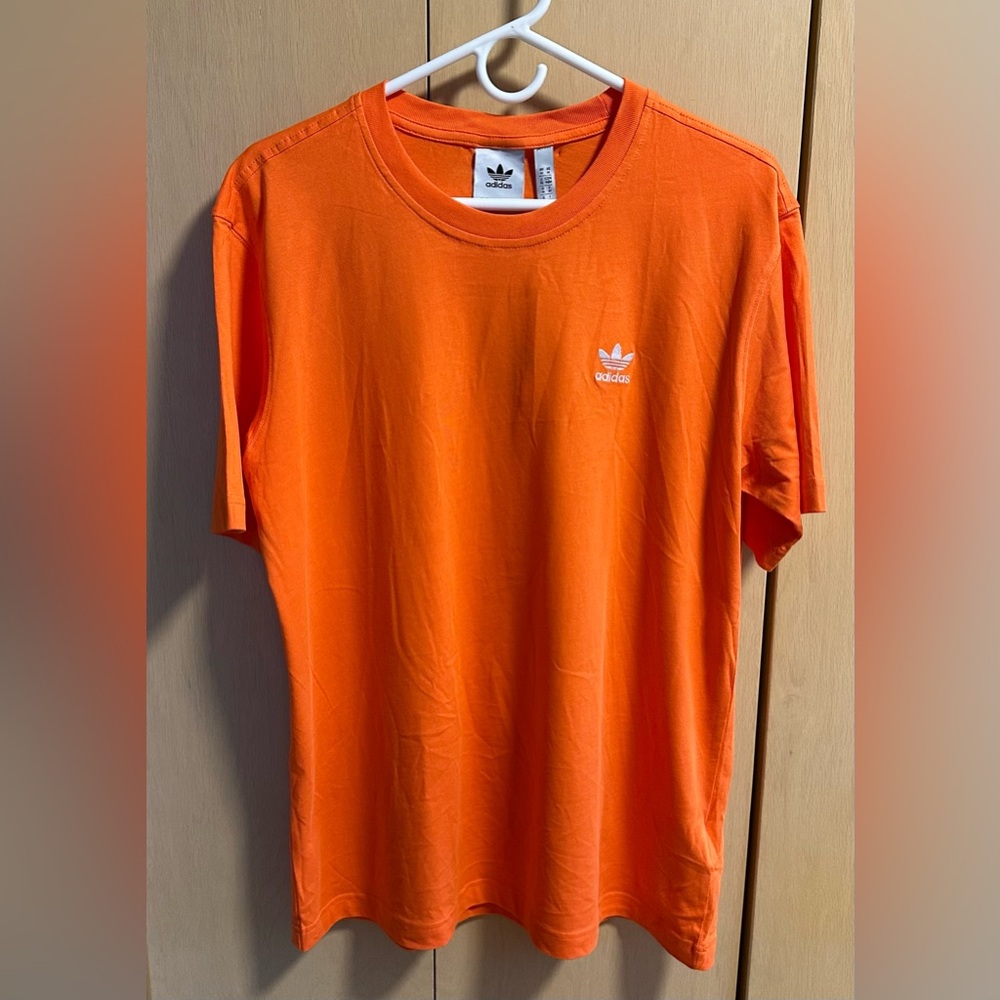 Adidas Original Essential Tee - NWT